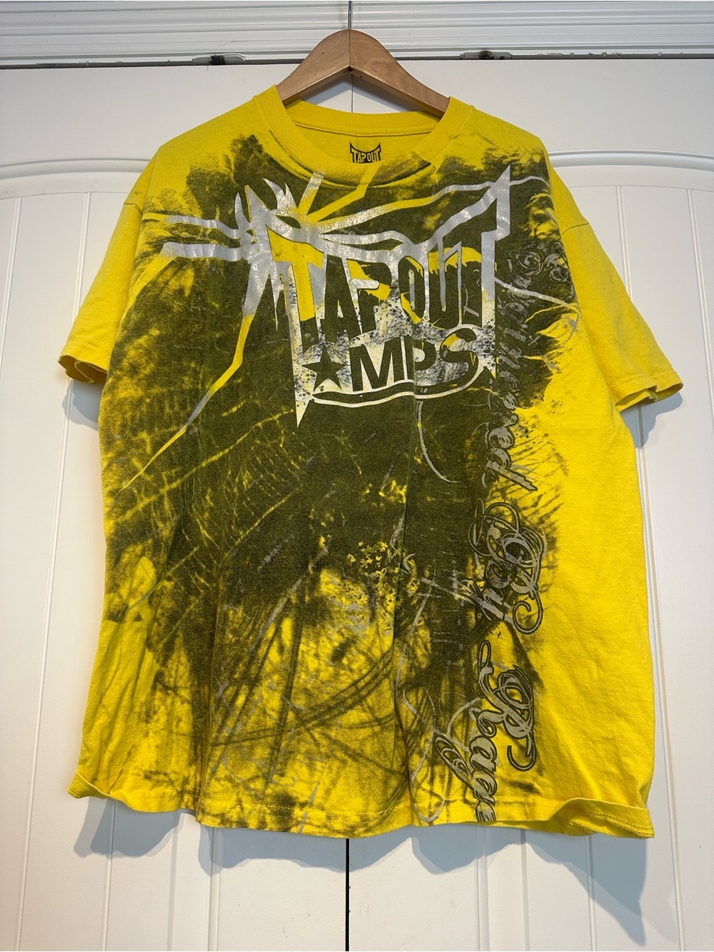 Tapout Yellow Graphic Tee Size XL